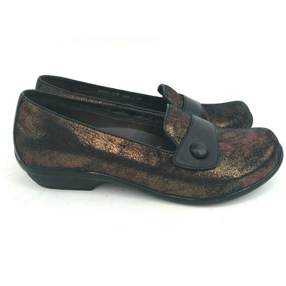 Dansko Olena Metallic Copper Black Loafer 9.5 US 40 EUR Womens Flat Slip On Shoe - Picture 1 of 11